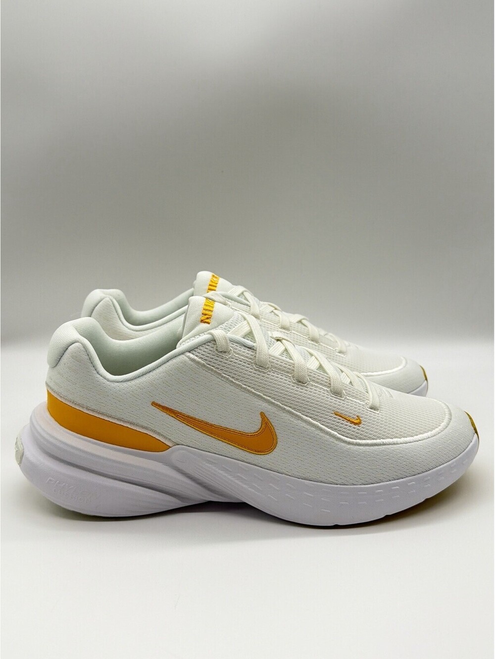 Nike Uplift SC University Gold White Mens Size 11 IB2765-105 New with Box NIB